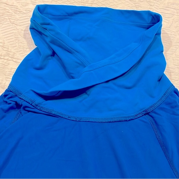 Lululemon athletica healthy hearts blue pullover - Picture 5 of 6